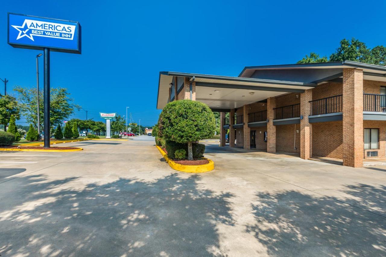 Americas Best Value Inn Stockbridge Εξωτερικό φωτογραφία