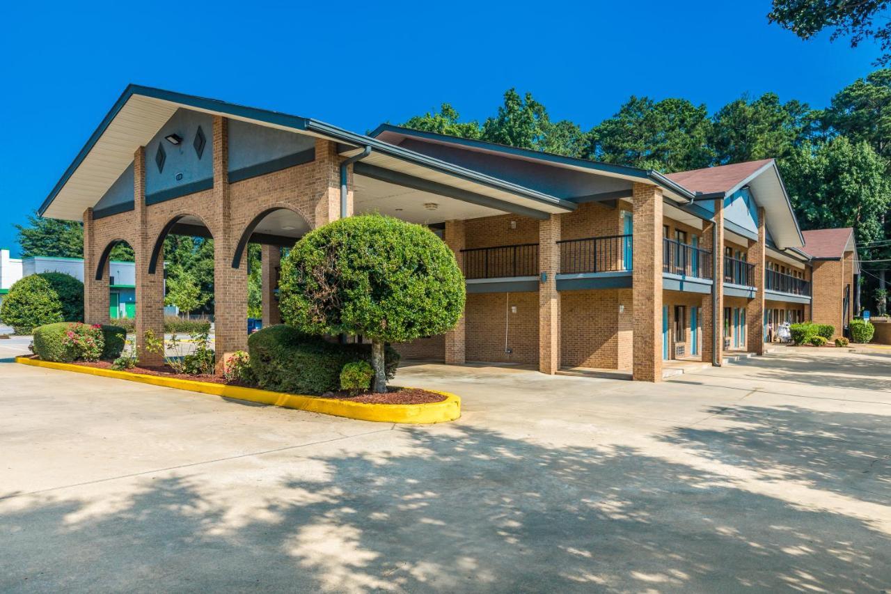 Americas Best Value Inn Stockbridge Εξωτερικό φωτογραφία