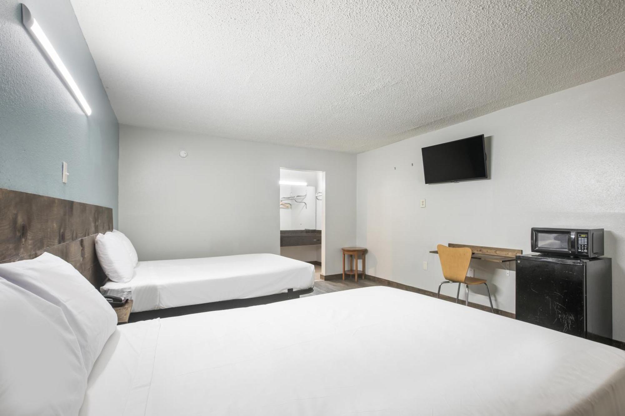 Americas Best Value Inn Stockbridge Δωμάτιο φωτογραφία